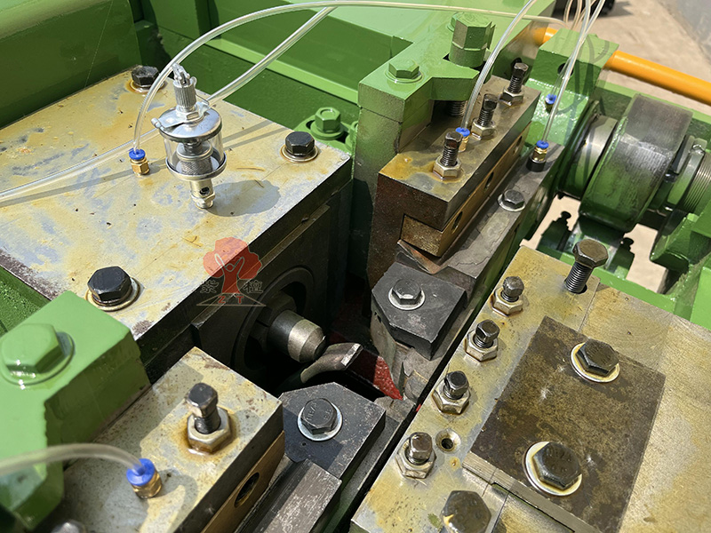 factory price wire nail making machine details