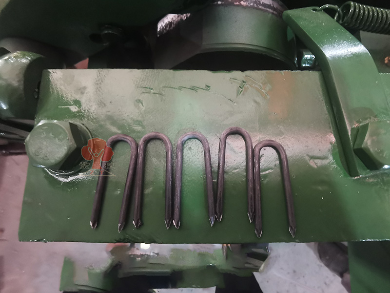 U nail production line