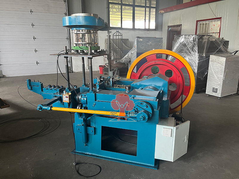 automatic roofing nail manufacturing machine