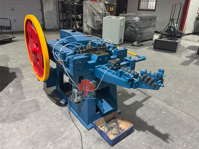 Z94 nail manufacturing machine