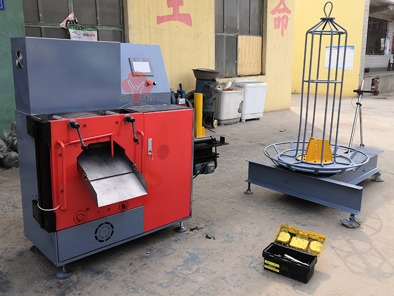 rotary type high speed nail manufacturing machine