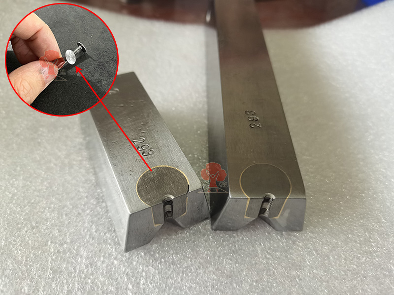 Mold for Clout Nail Production in Z94-4C Machine