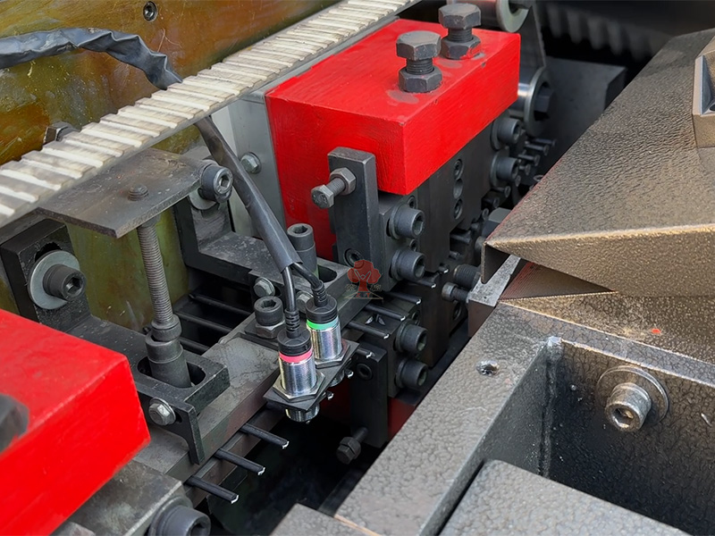 high speed nail making machine production process