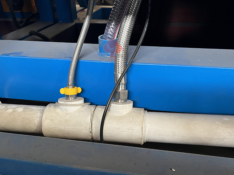 water and air cooling